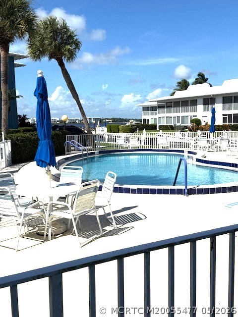 1852 SW Palm City Road 201