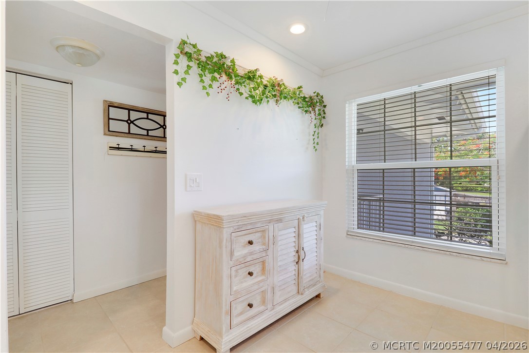 1852 SW Palm City Road 201