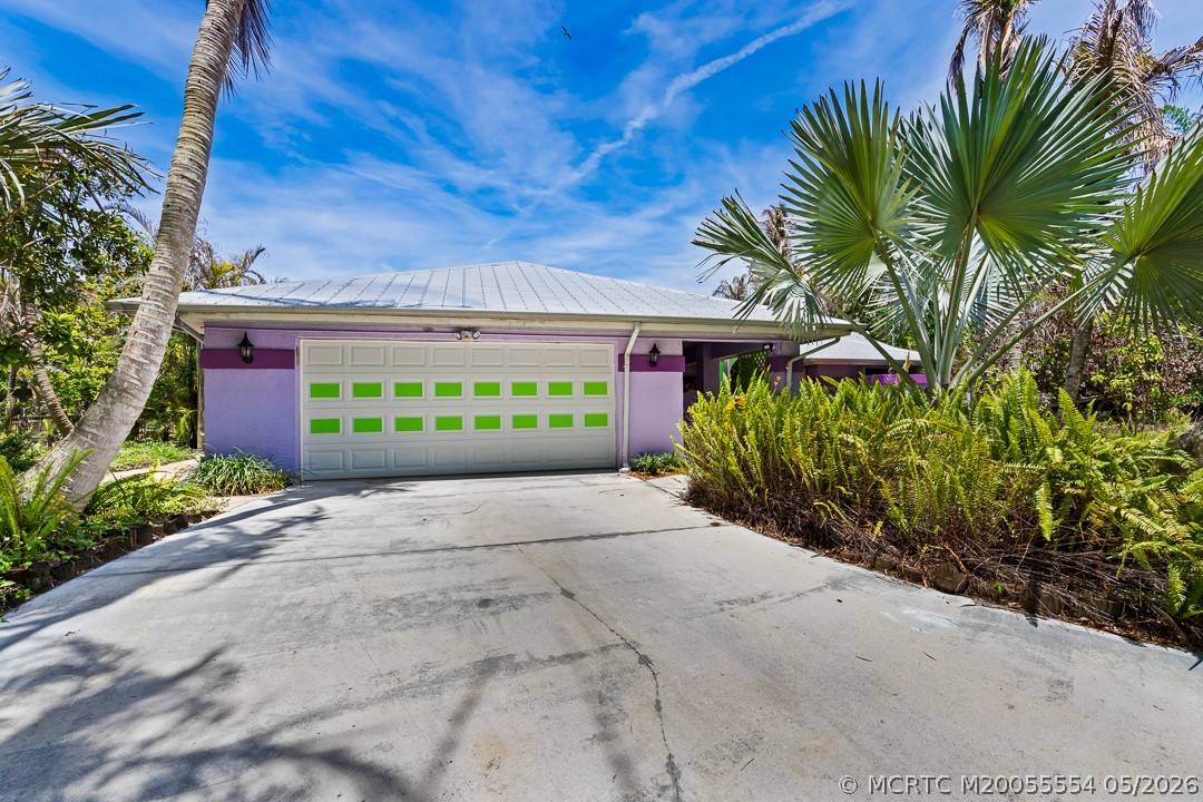 5445 SW Woodham Street