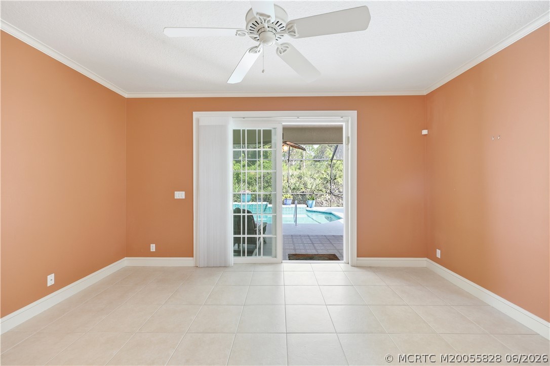3736 NW Deer Oak Drive