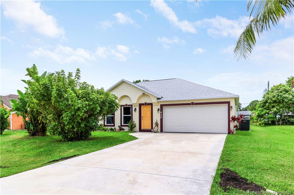 432 NW Raymond Lane