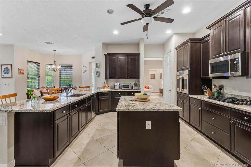 7664 SE Belle Maison Drive