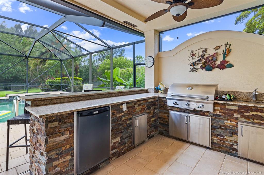 7664 SE Belle Maison Drive