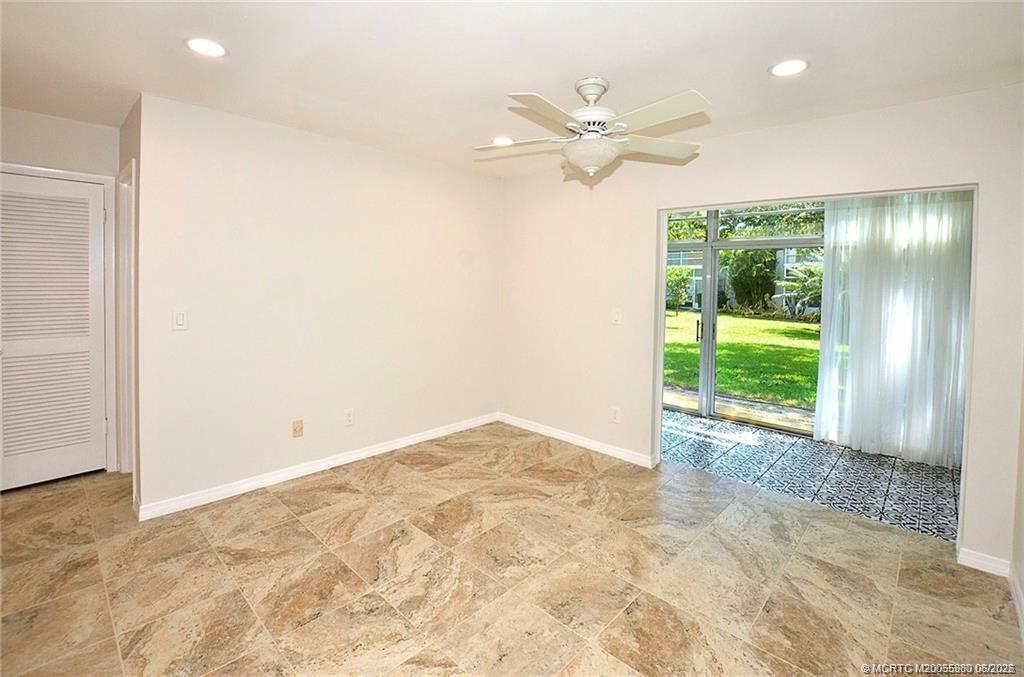 2929 SE Ocean Blvd 2