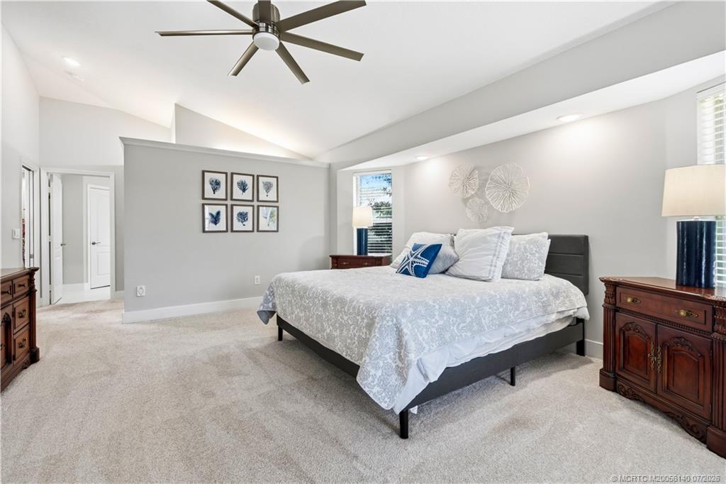 5535 SW Landing Creek Drive