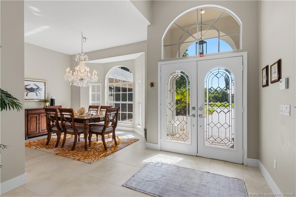 5535 SW Landing Creek Drive