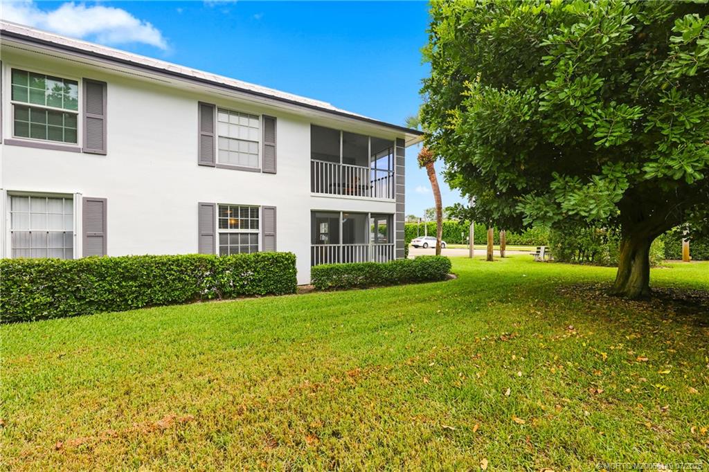 801 SE Central Parkway 801-1