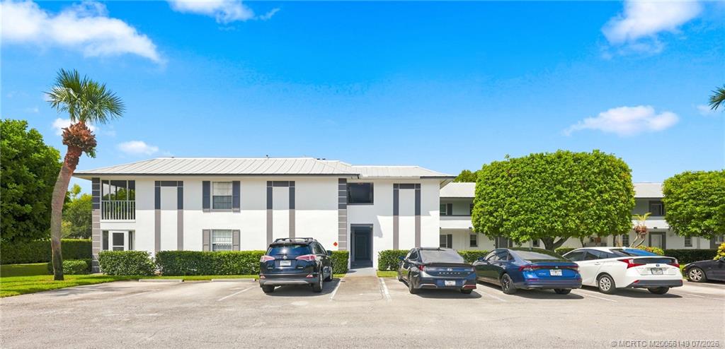 801 SE Central Parkway 801-1