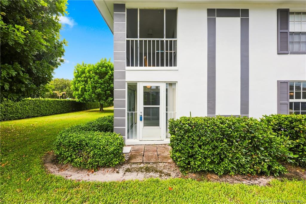 801 SE Central Parkway 801-1