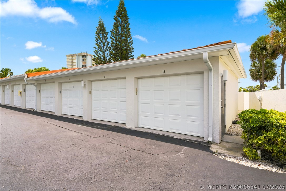 10410 S Ocean Drive 3