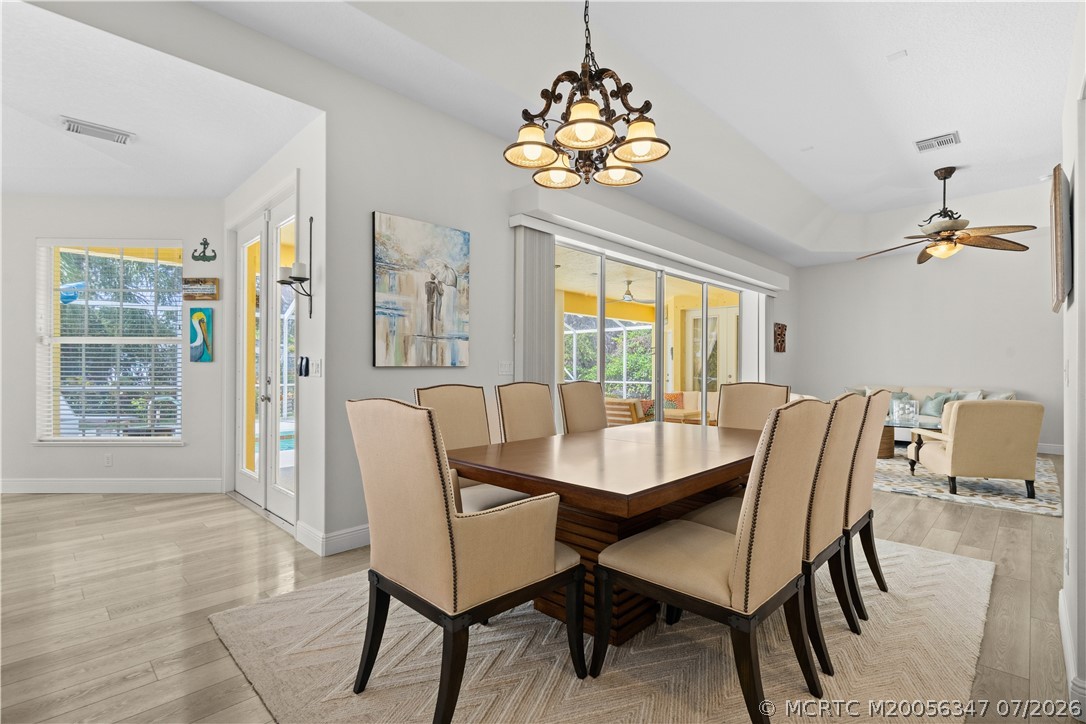 502 SE Majestic Terrace