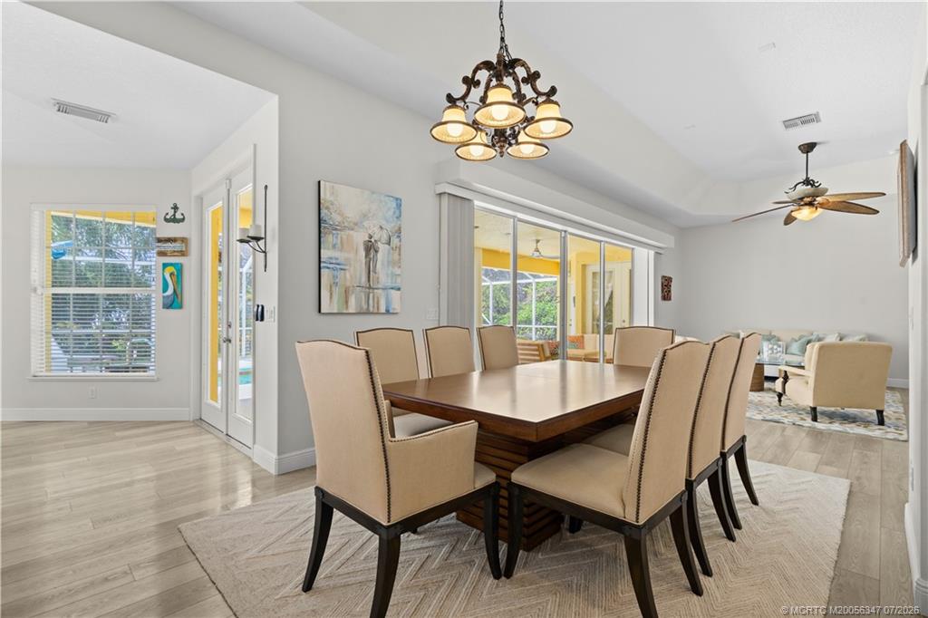 502 SE Majestic Terrace