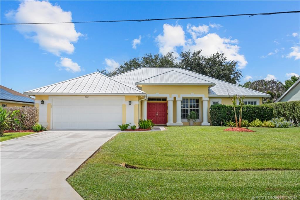 502 SE Majestic Terrace