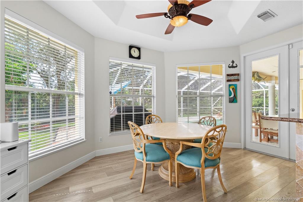 502 SE Majestic Terrace