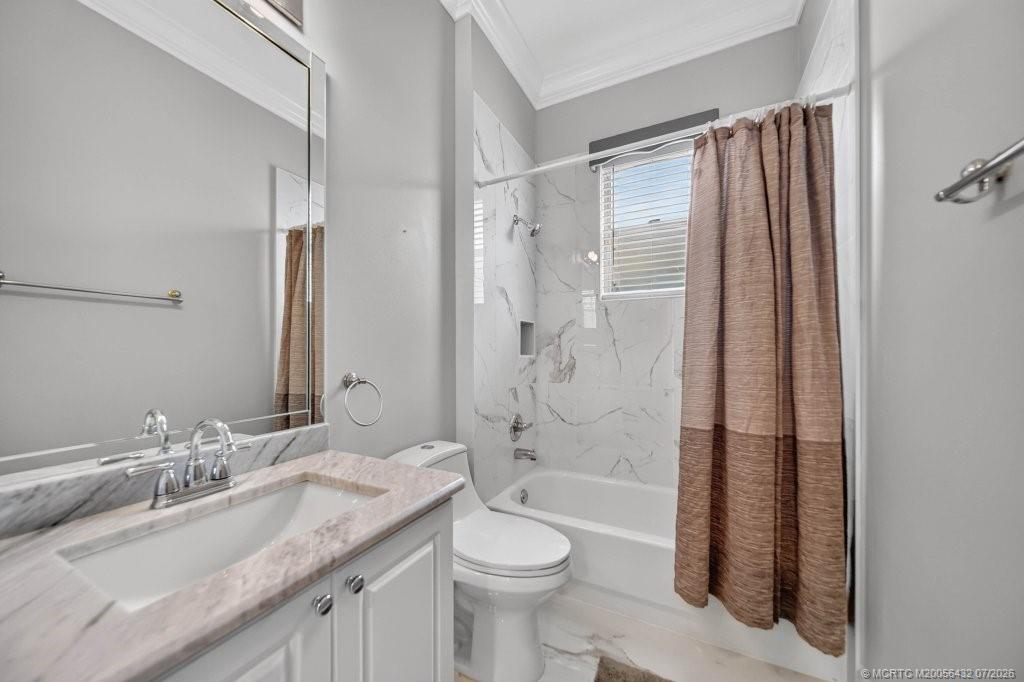 1676 SW Monarch Club Drive