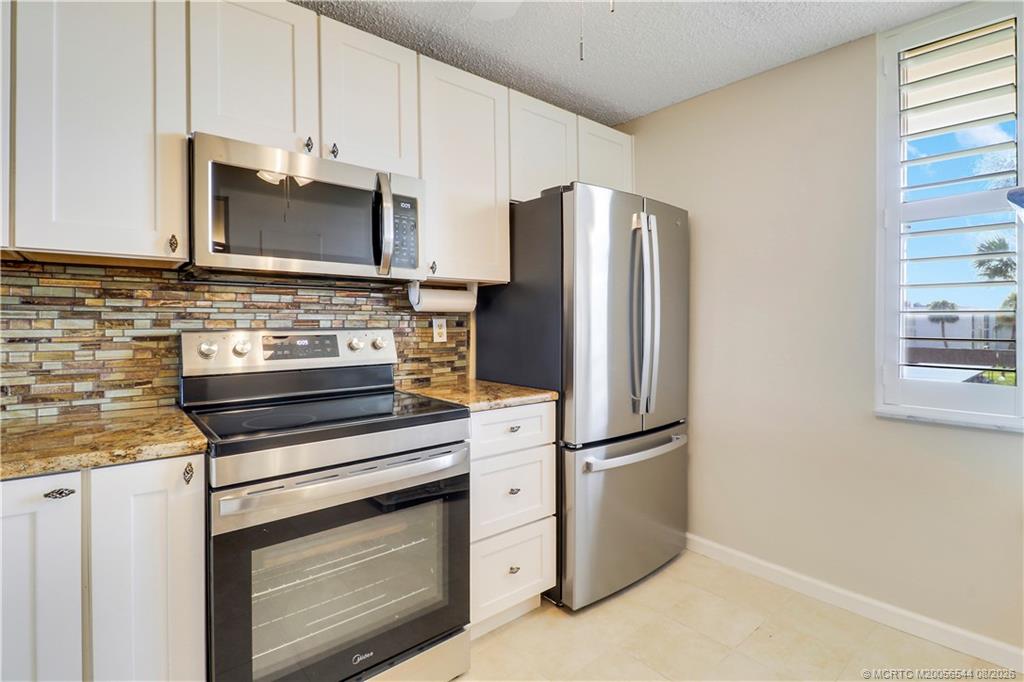 1950 SW Palm City Road 8-302