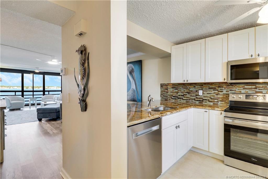 1950 SW Palm City Road 8-302