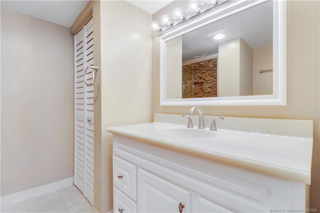 1950 SW Palm City Road 8-302