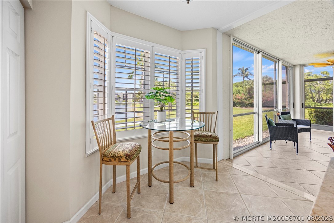 5799 NE Island Cove Way 1101