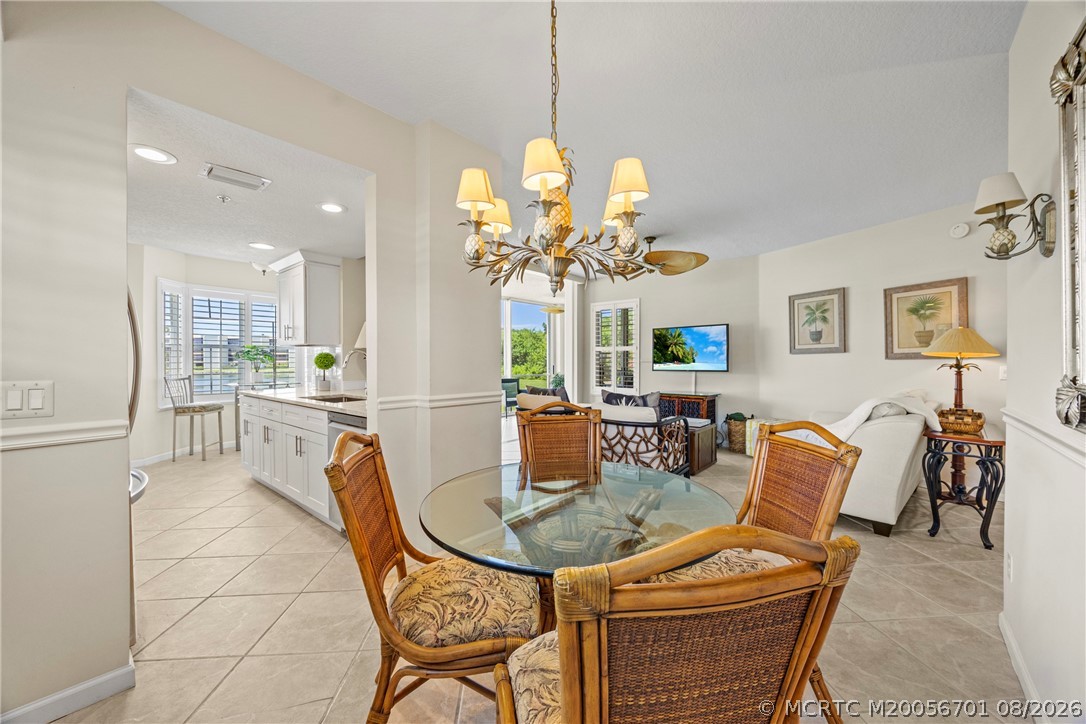 5799 NE Island Cove Way 1101