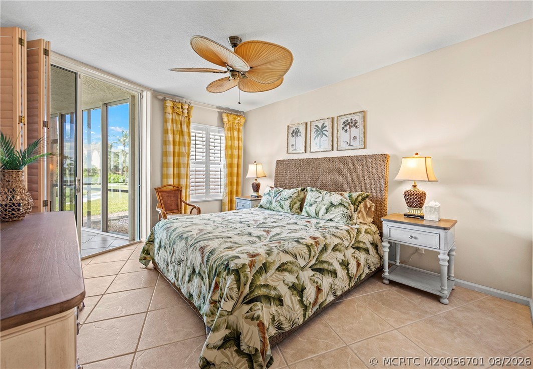5799 NE Island Cove Way 1101