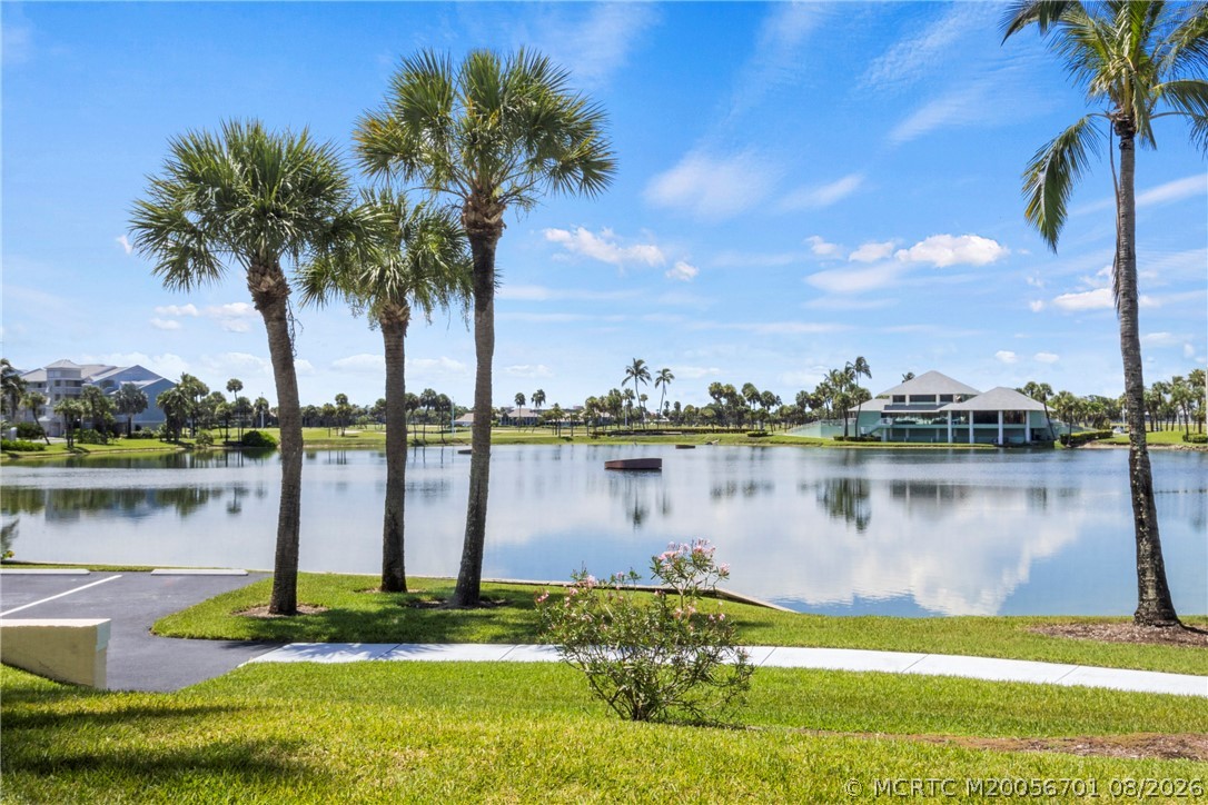5799 NE Island Cove Way 1101