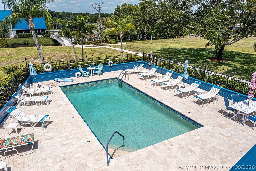 1585 NE Beacon Drive 1107