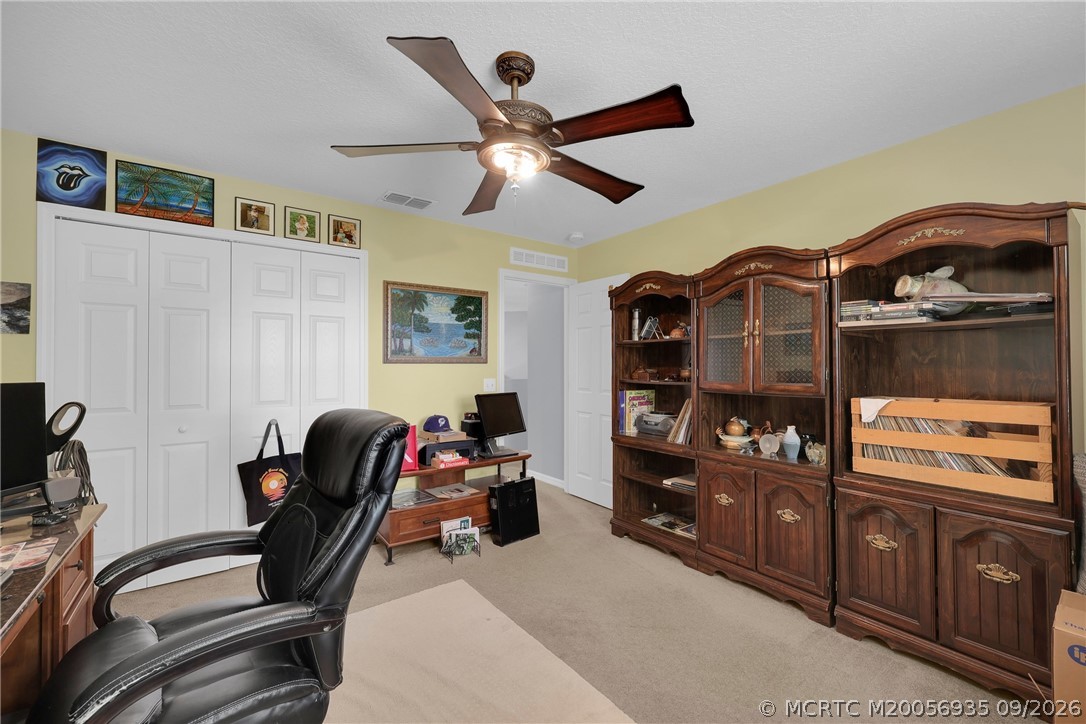 5209 NW Wisk Fern Circle NW