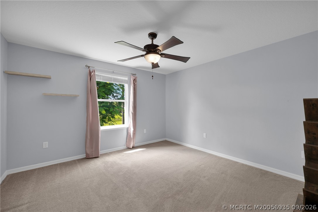 5209 NW Wisk Fern Circle NW