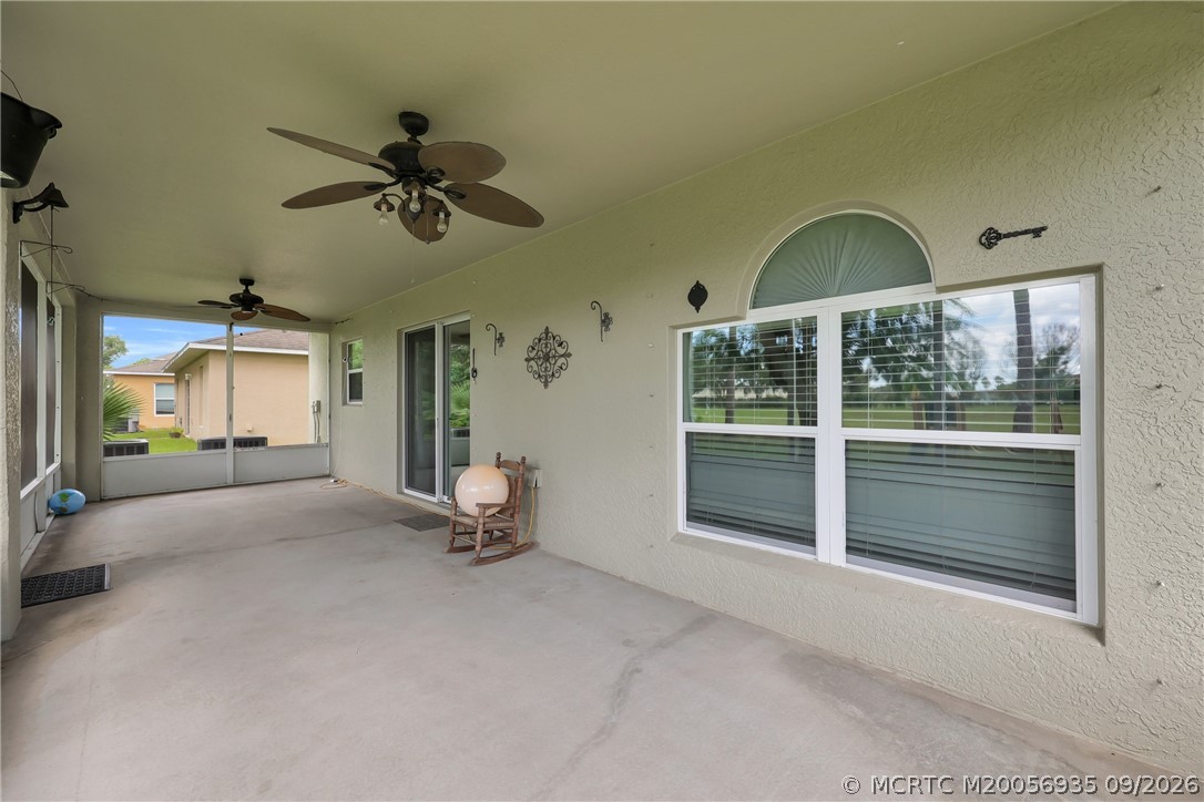 5209 NW Wisk Fern Circle NW