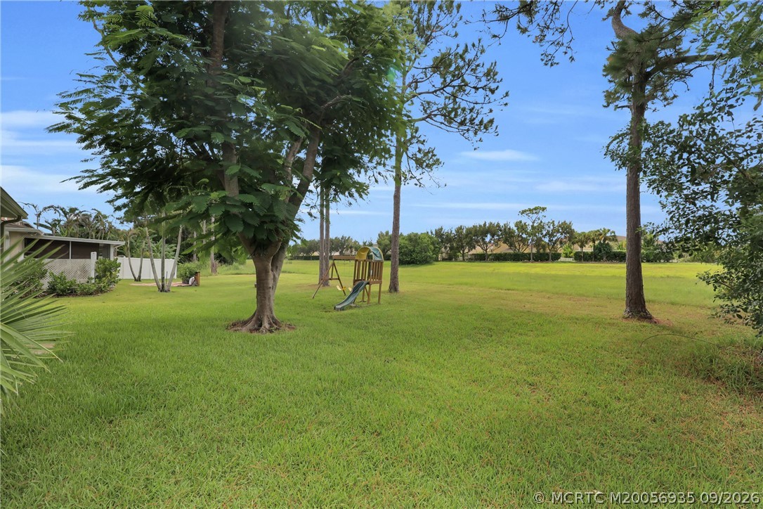 5209 NW Wisk Fern Circle NW