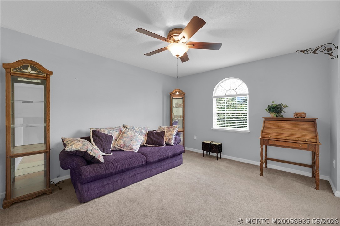 5209 NW Wisk Fern Circle NW