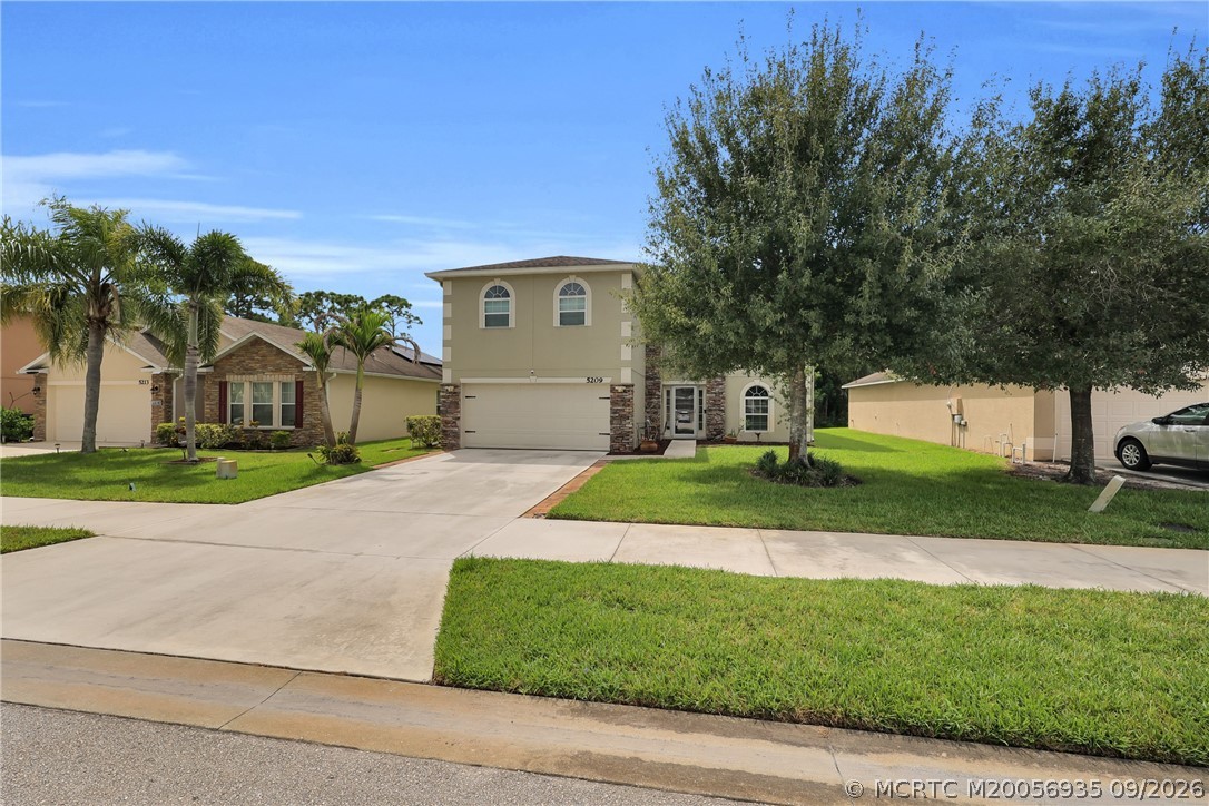 5209 NW Wisk Fern Circle NW