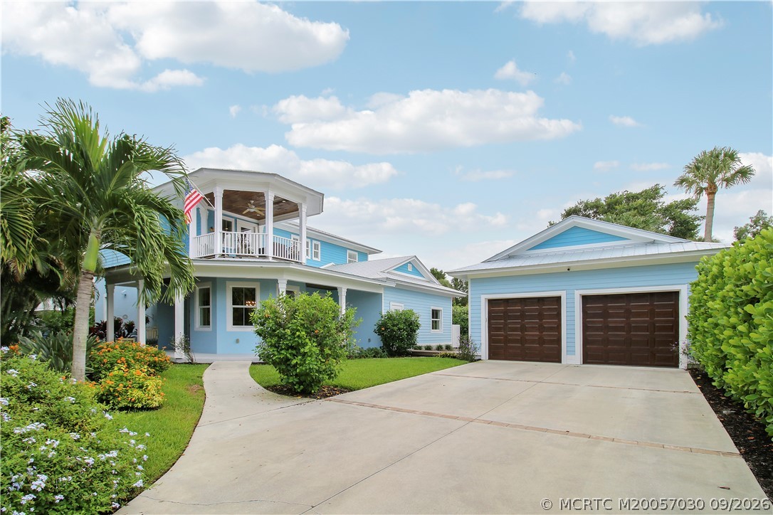 1002 SE Riverside Drive
