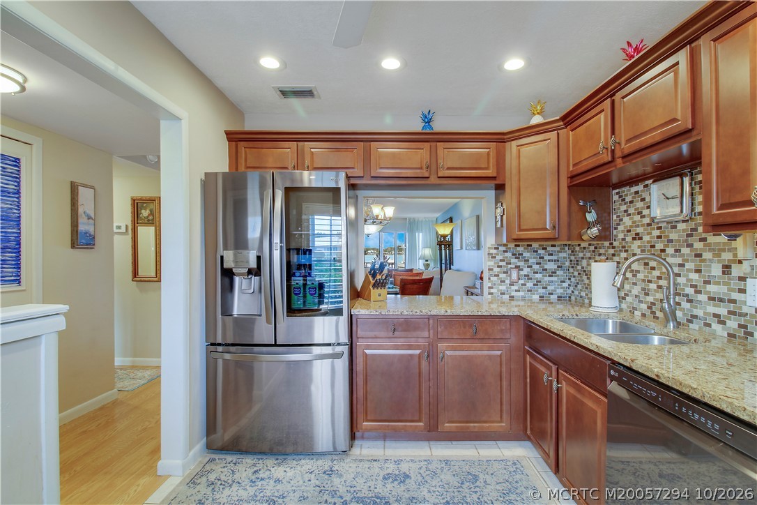 1868 SW Palm City Road 106