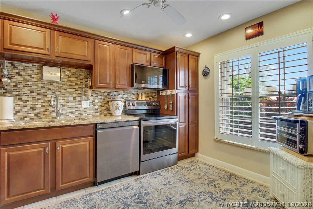 1868 SW Palm City Road 106