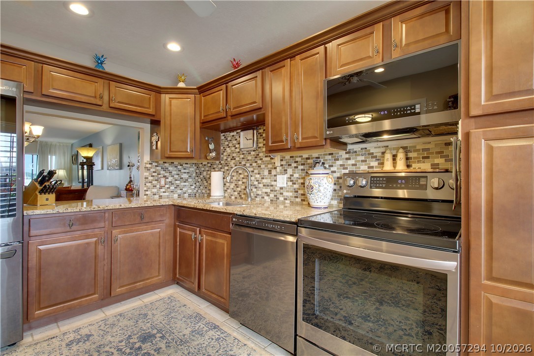 1868 SW Palm City Road 106