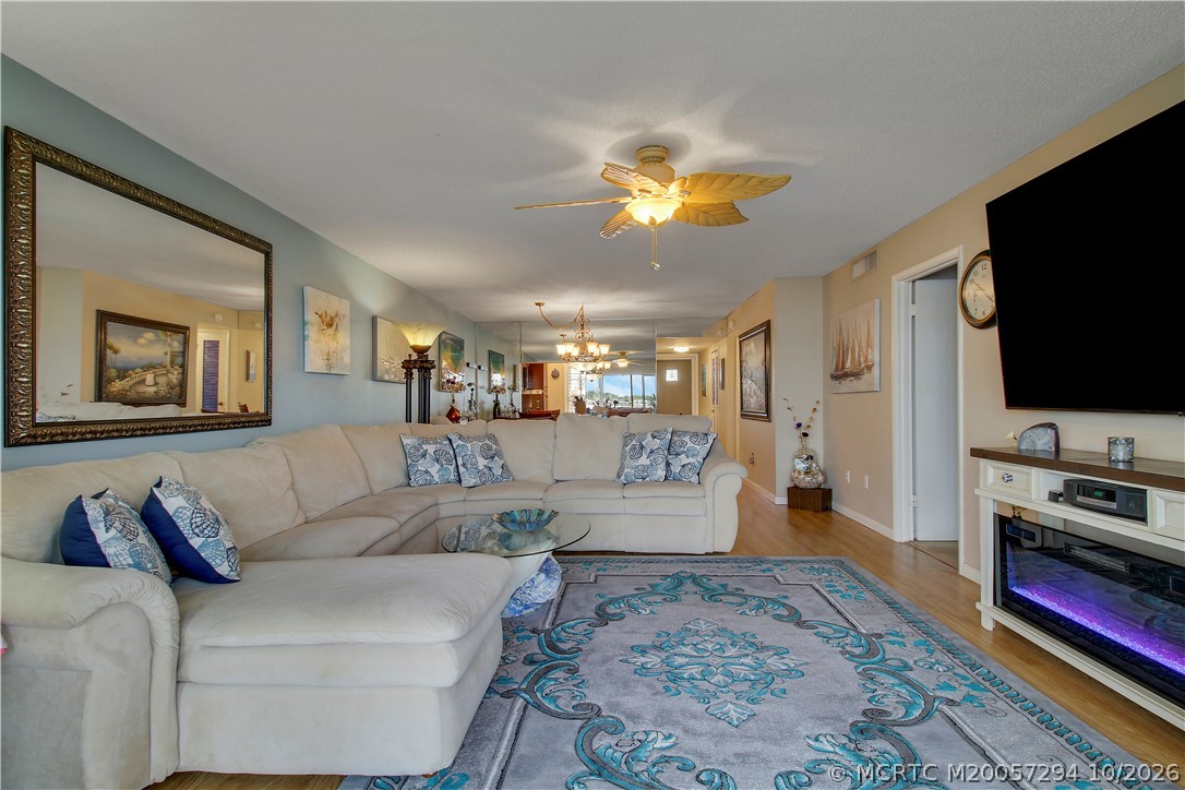 1868 SW Palm City Road 106