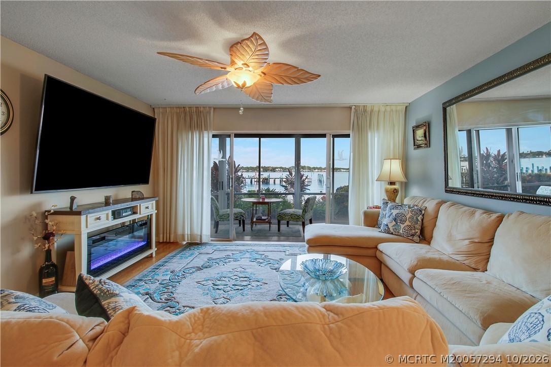 1868 SW Palm City Road 106