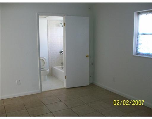 3464 SE JEFFERSON Street 3464