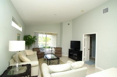 4573 SE BRIDGETOWN Ct 4573