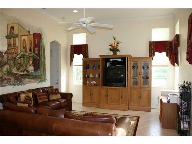 2321 SW Golden Bear Way 2321