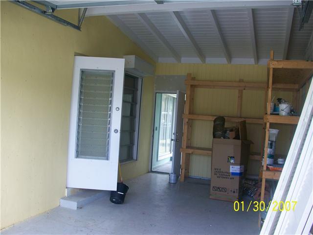 1110 Mayfair Lane 1110