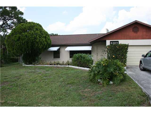 8305 SE Boxwood Lane 0