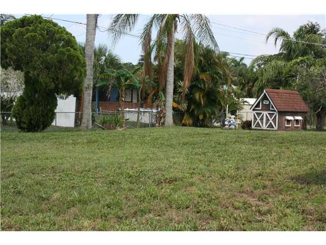 8305 SE Boxwood Lane 0