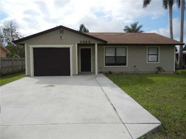 5866 SE Rosemont Avenue 5866