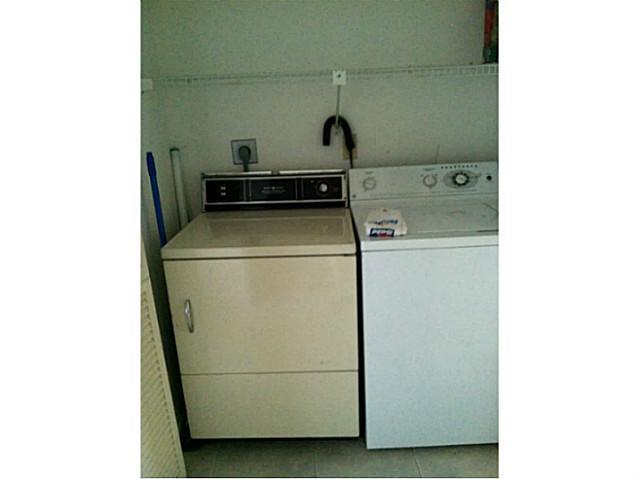 1291 Parkview Place 13