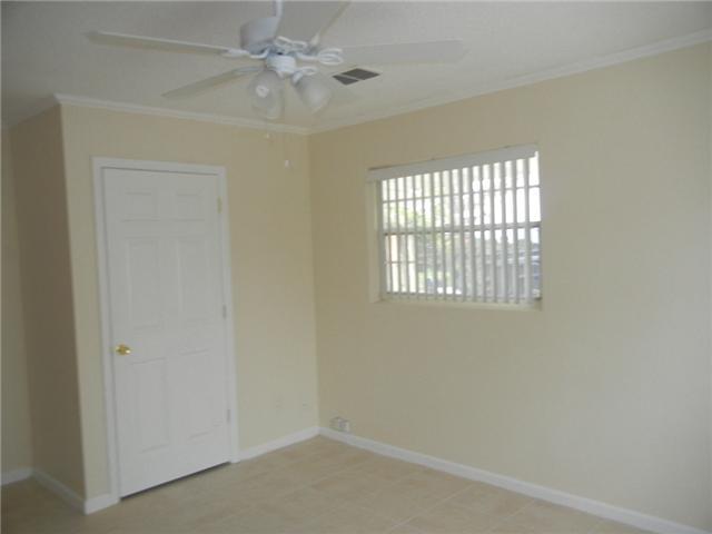 1698 Monroe Street 1698