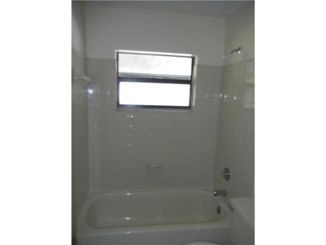 1698 Monroe Street 1698