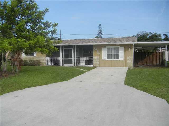 1698 Monroe Street 1698